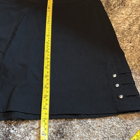 NWT Elegant Black Women's Skort size 9 - Picture 10 of 10